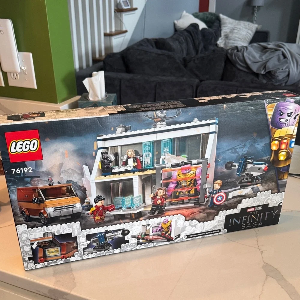 Lego Marvel Infinity Saga Set - 76192 - Picture 2 of 4